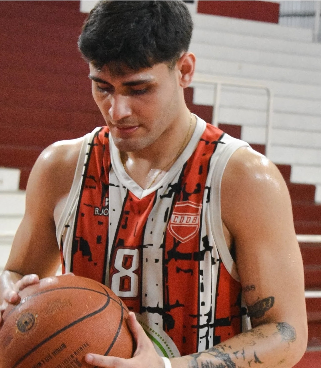 Cristian Ojeda, alero correntino de gran intensidad defensiva, una de las fichas nuevas de Don Bosco.