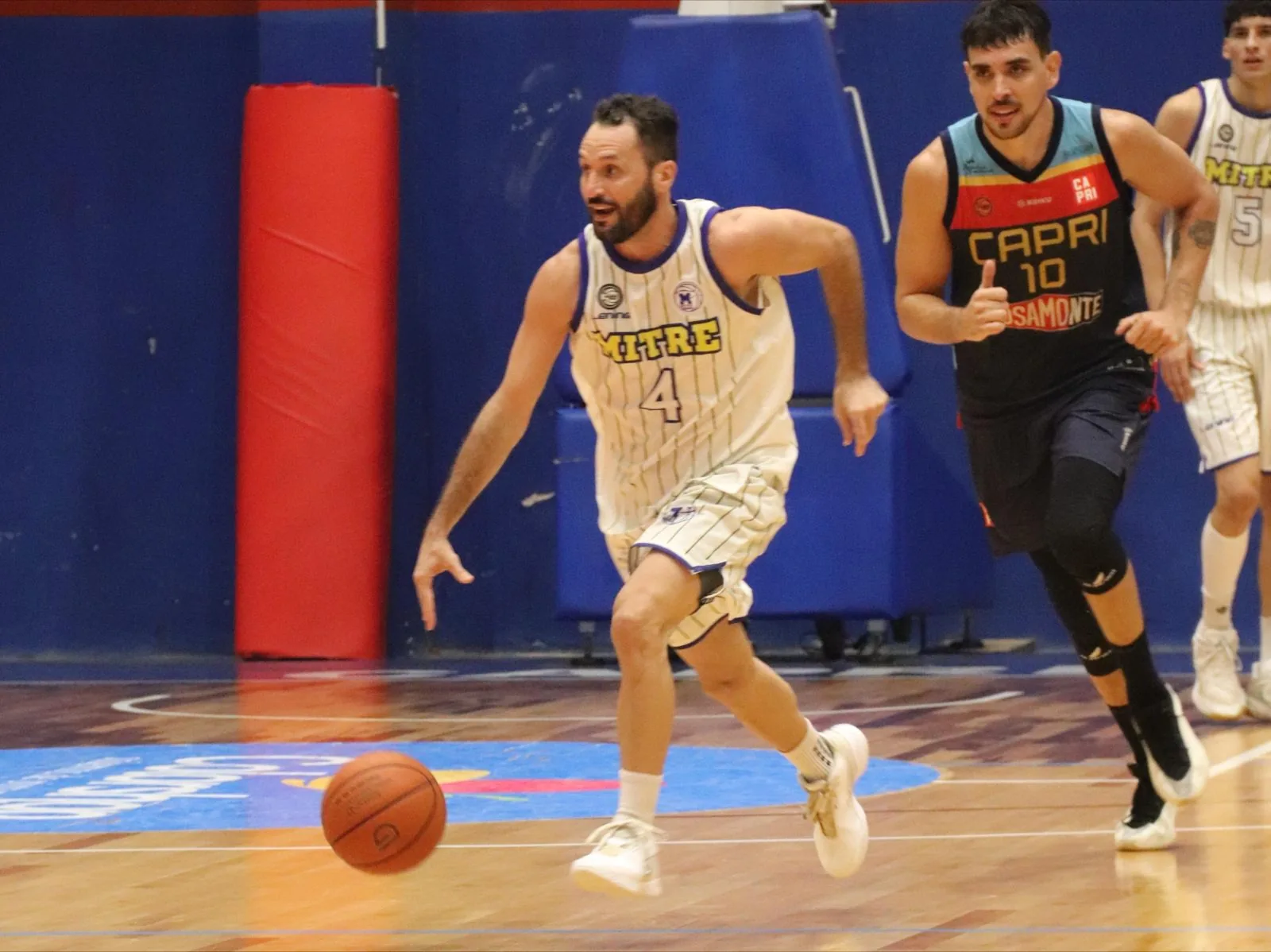 Mitre impuso su jerarquía en el duelo misionero y se lo llevó con autoridad