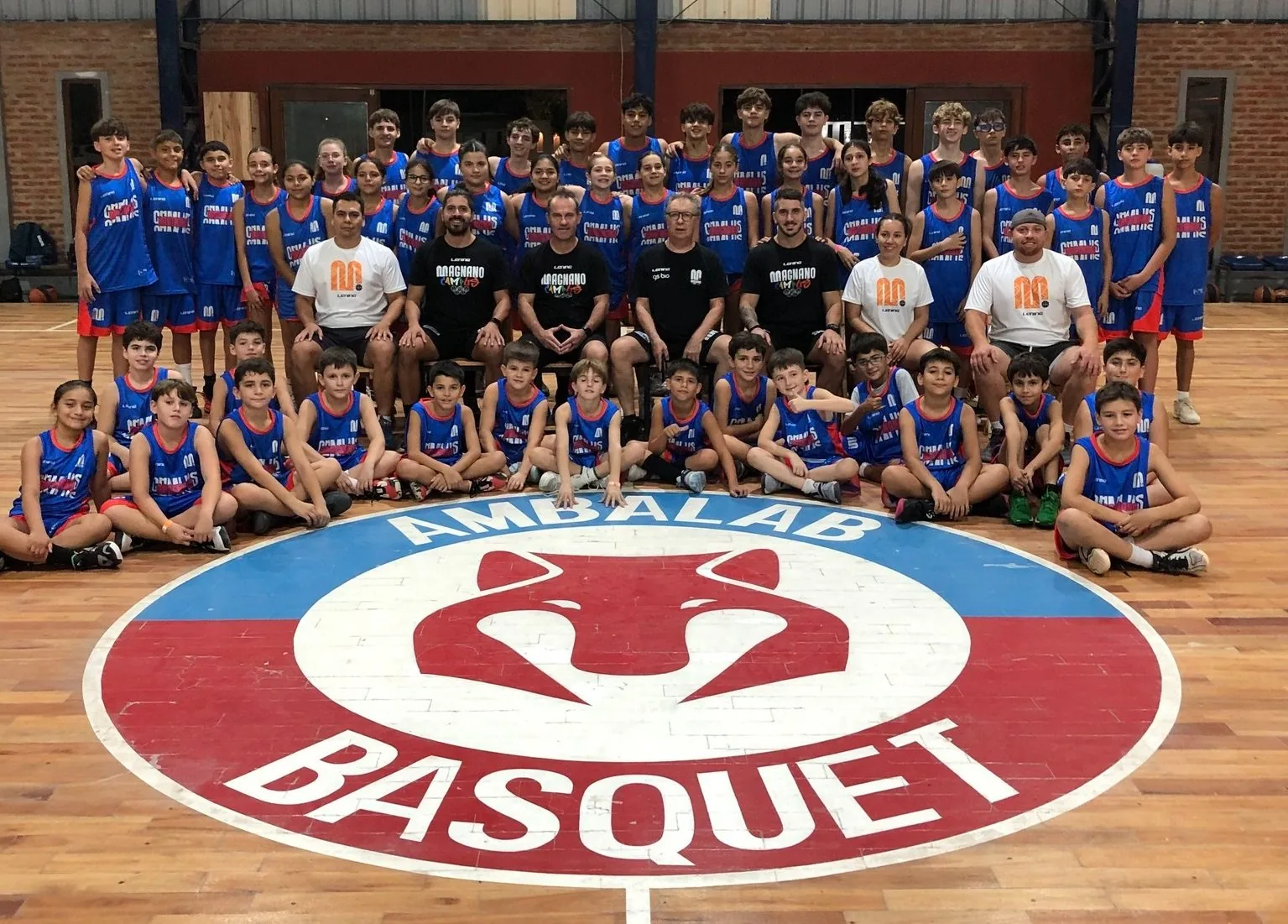 Ambalab reabre sus puertas al básquet infantil
