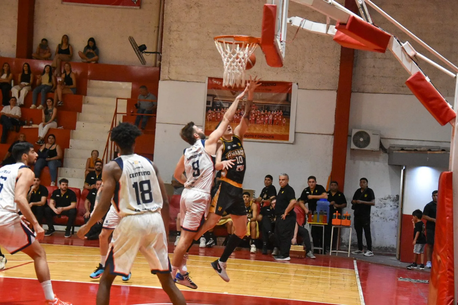 Villa San Martín pagó caro los libres errados y cayó por la mínima ante Amancay