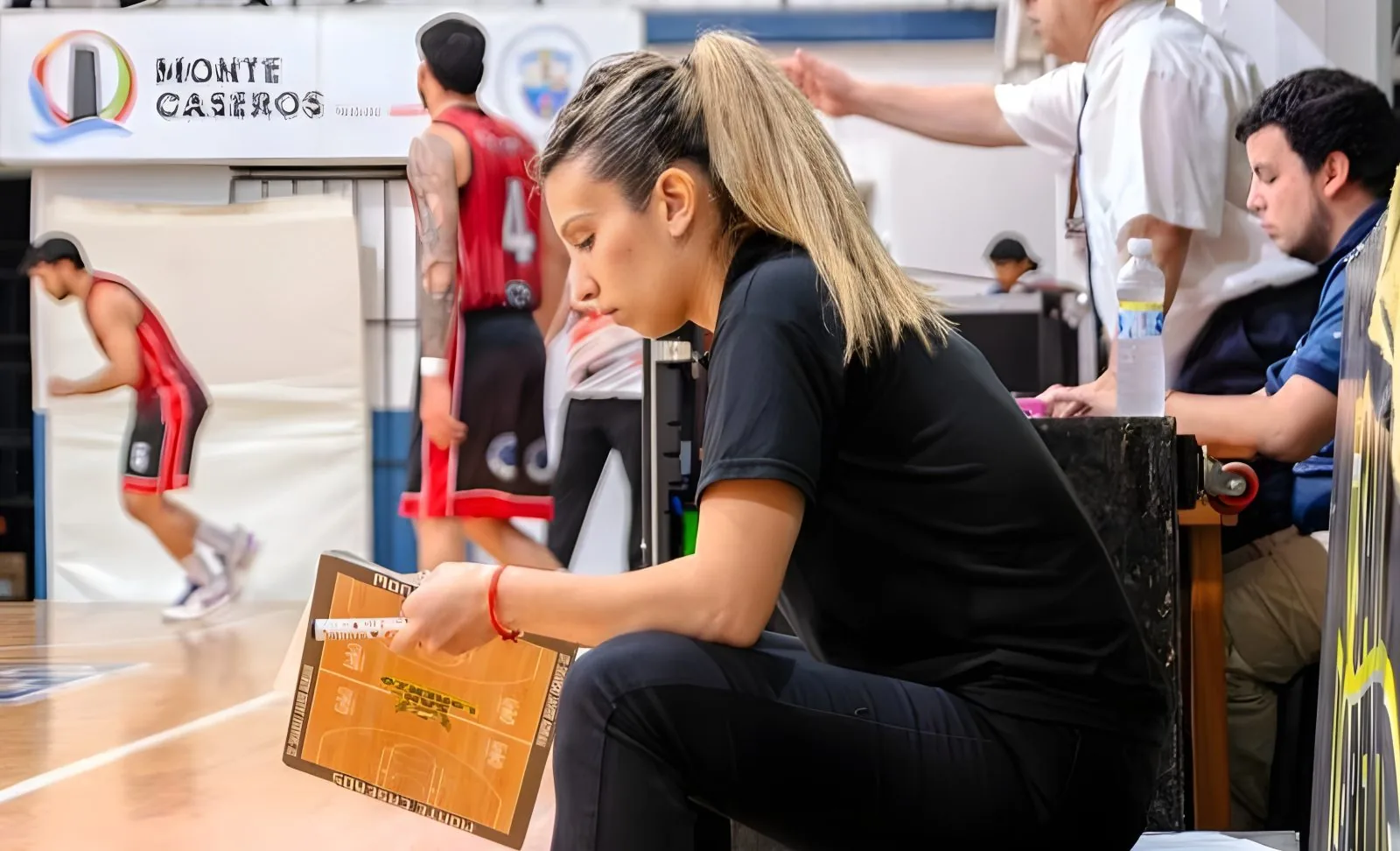 Del club de barrio a la Liga Federal: la historia de Agustina Basualdo