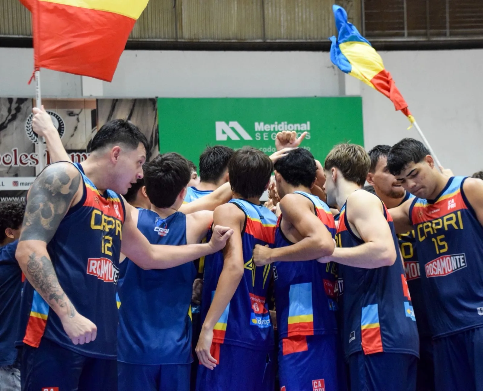 CAPRI inicia su gira con primera parada ante Hindú