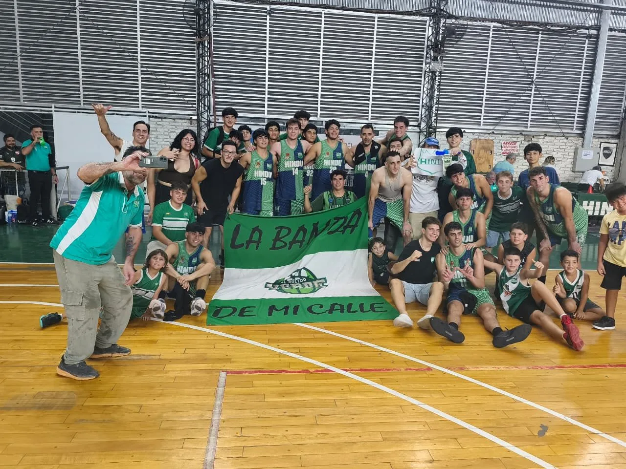 Hindú mostró su mejor versión y doblegó con autoridad a un duro CAPRI